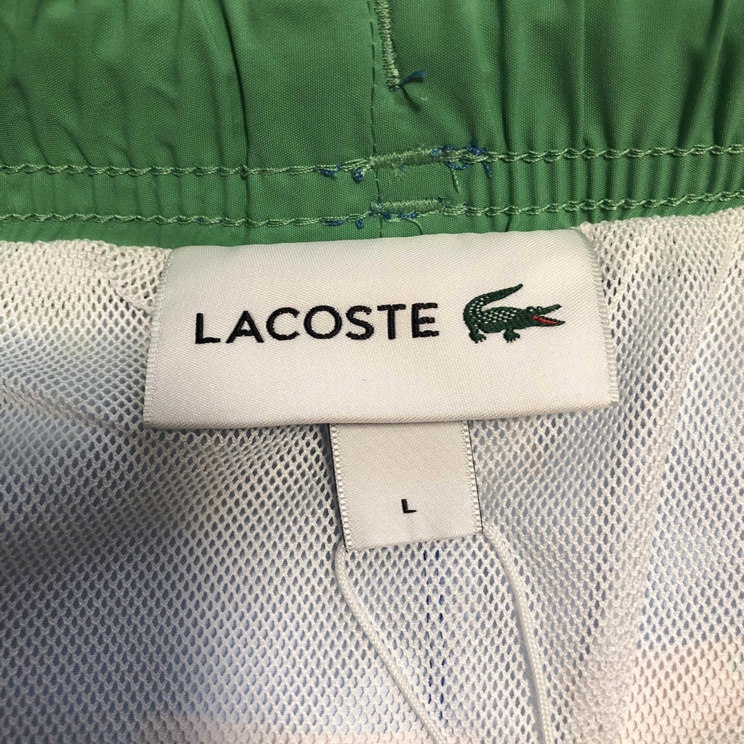 LACOSTE(ラコステ)のLACOSTE ラコステ リゾートプリント スイムショーツ スイムパンツ メンズのパンツ(ショートパンツ)の商品写真