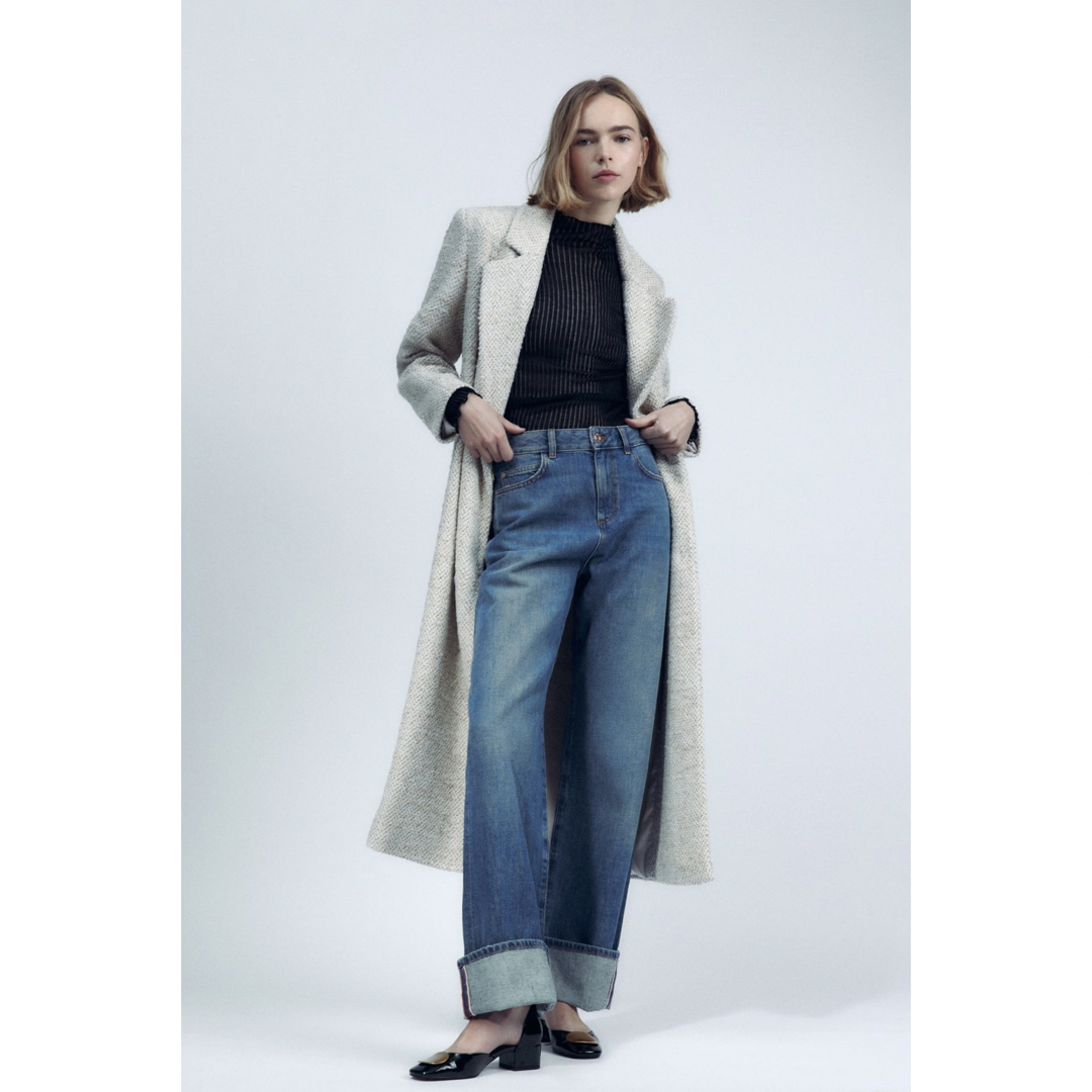 ZARA(ザラ)のZARA ザラ/完売品/ブラックヒールビジューシューズ/ブラック/39 レディースの靴/シューズ(ハイヒール/パンプス)の商品写真