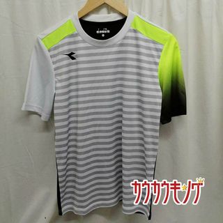 ディアドラ(DIADORA)のディアドラ ボーダープラクティスシャツ プラシャツ 半袖 Tシャツ S ホワイト/ネイビー メンズ サッカー フットサル スポーツウェア(ウェア)