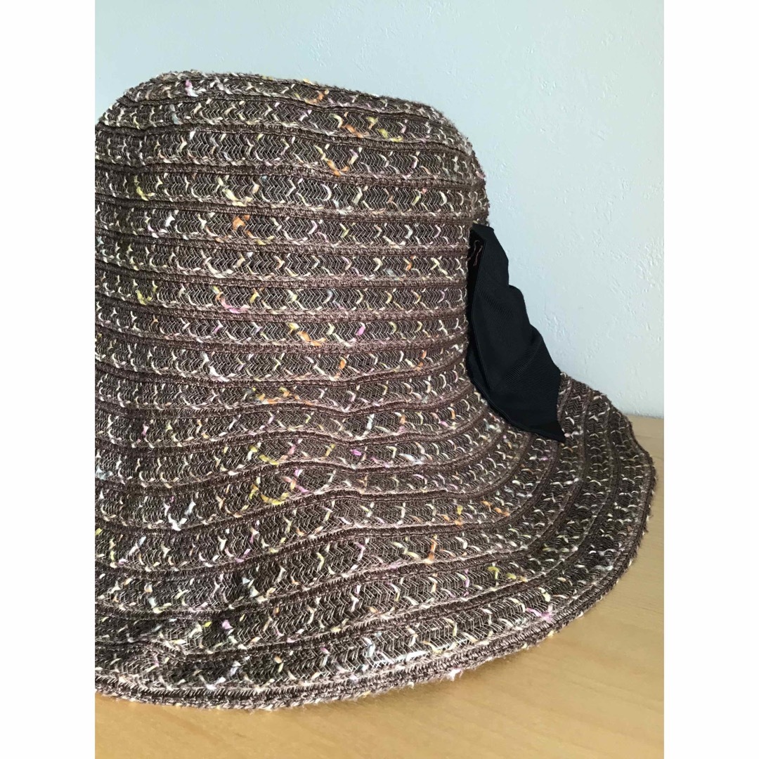 未使用　レディースハット　つば広帽子　日除け　折り畳み　茶系 レディースの帽子(ハット)の商品写真