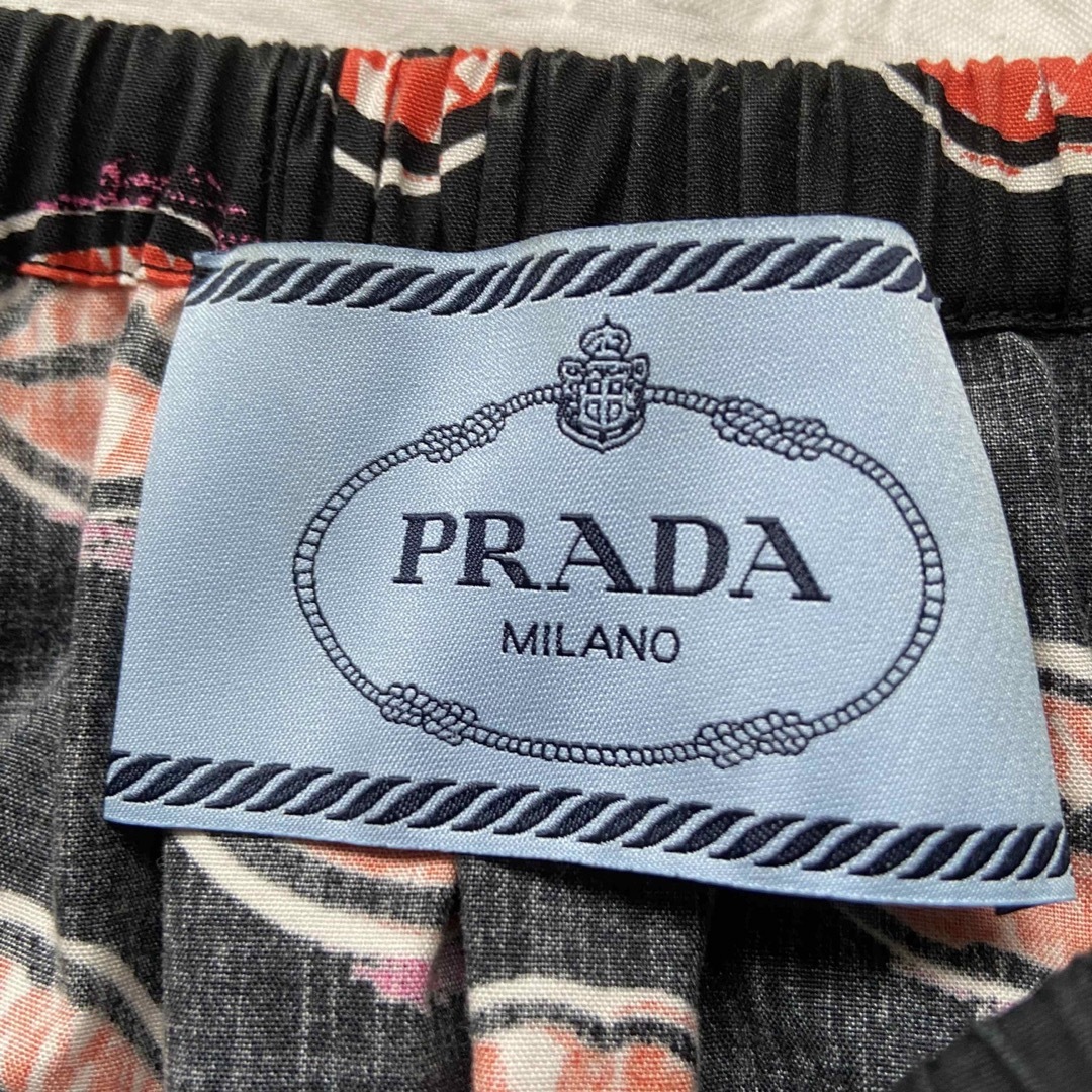 美品✨PRADA プラダ ワンピース 半袖 リップ柄 総柄 ブラック コットン