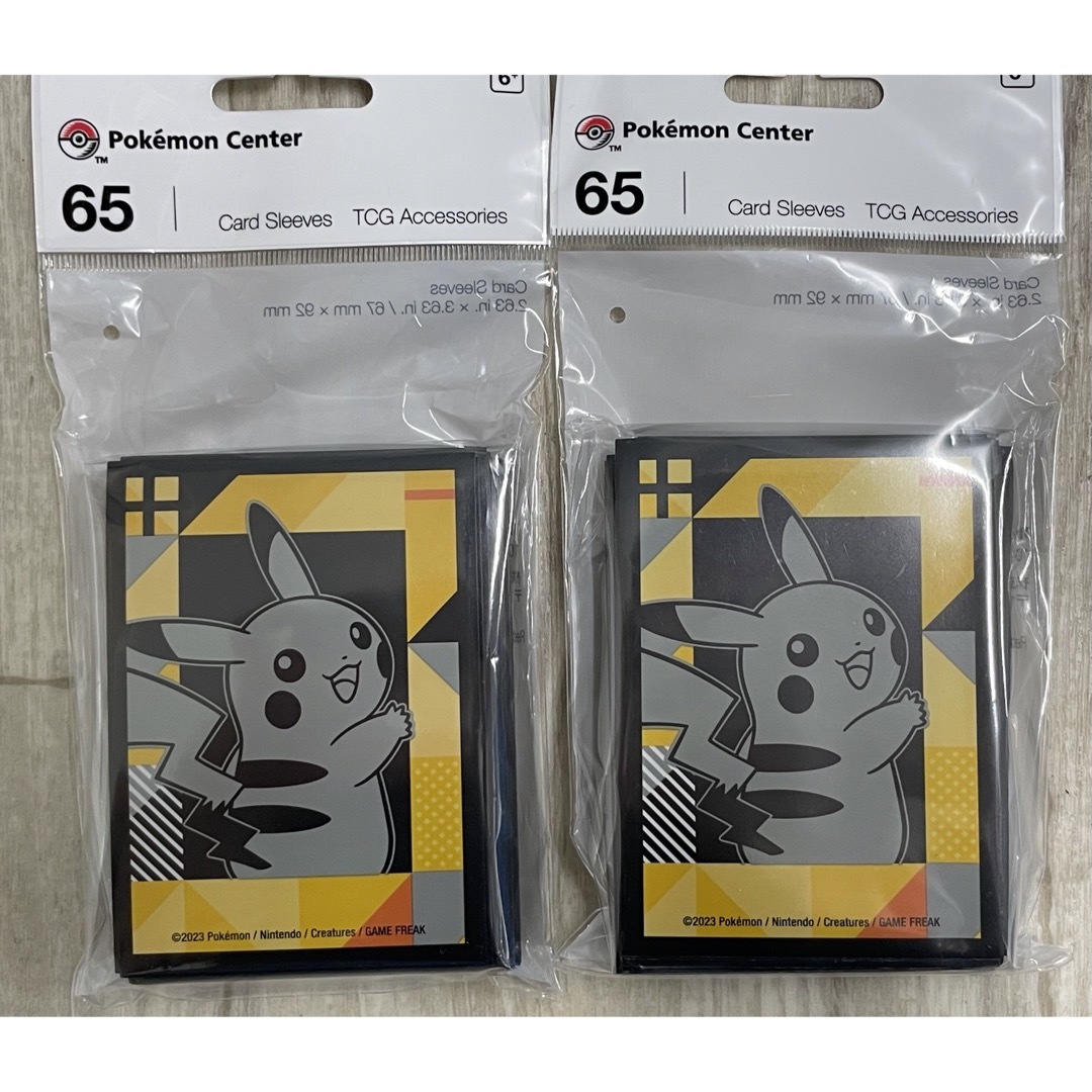 ポケモン(ポケモン)のWCS 2023 横浜 限定販売グッズ デッキシールド ピカチュウ 2点セット エンタメ/ホビーのトレーディングカード(カードサプライ/アクセサリ)の商品写真