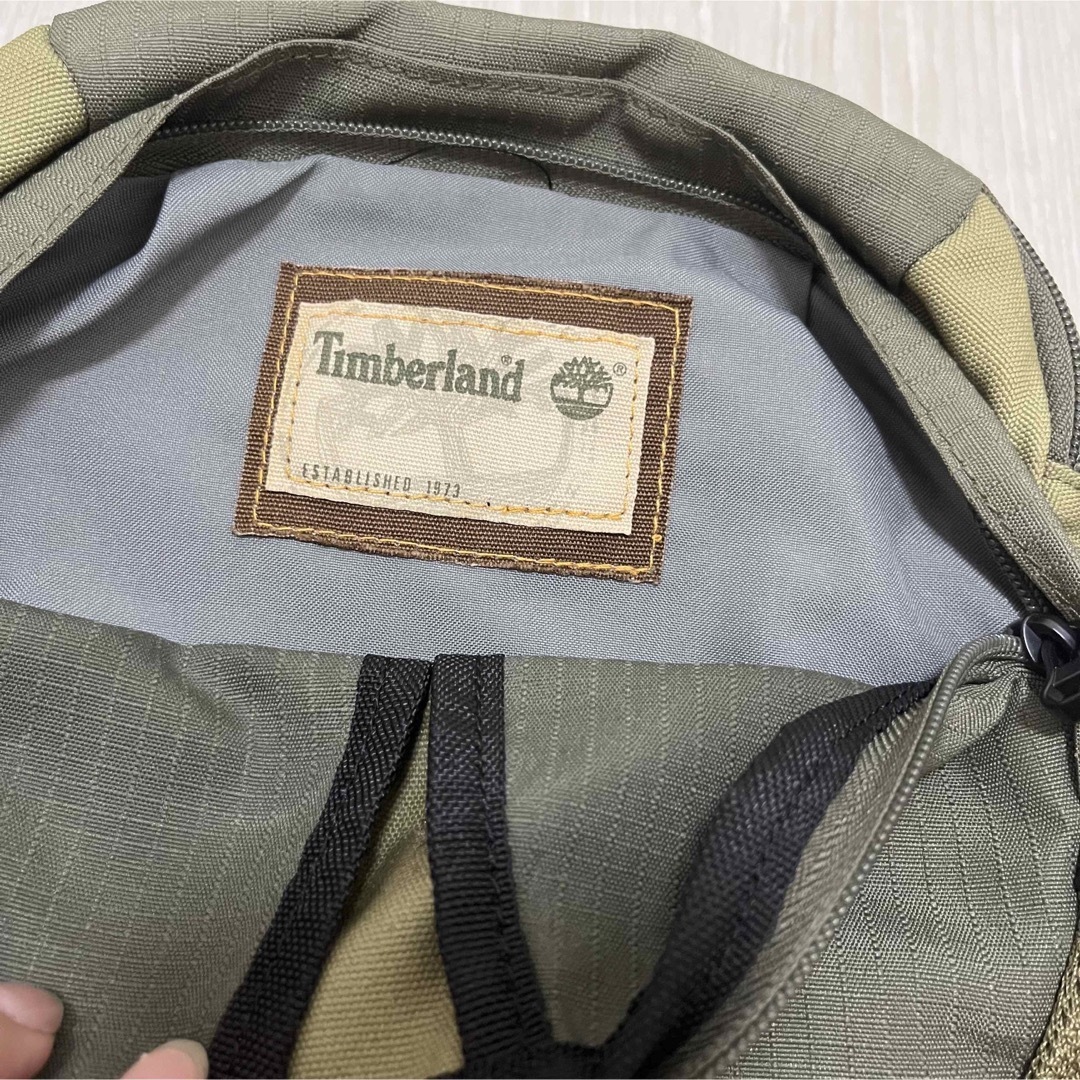 Timberland(ティンバーランド)のティンバーランド　ショルダーバッグ  カーキ メンズのバッグ(ショルダーバッグ)の商品写真