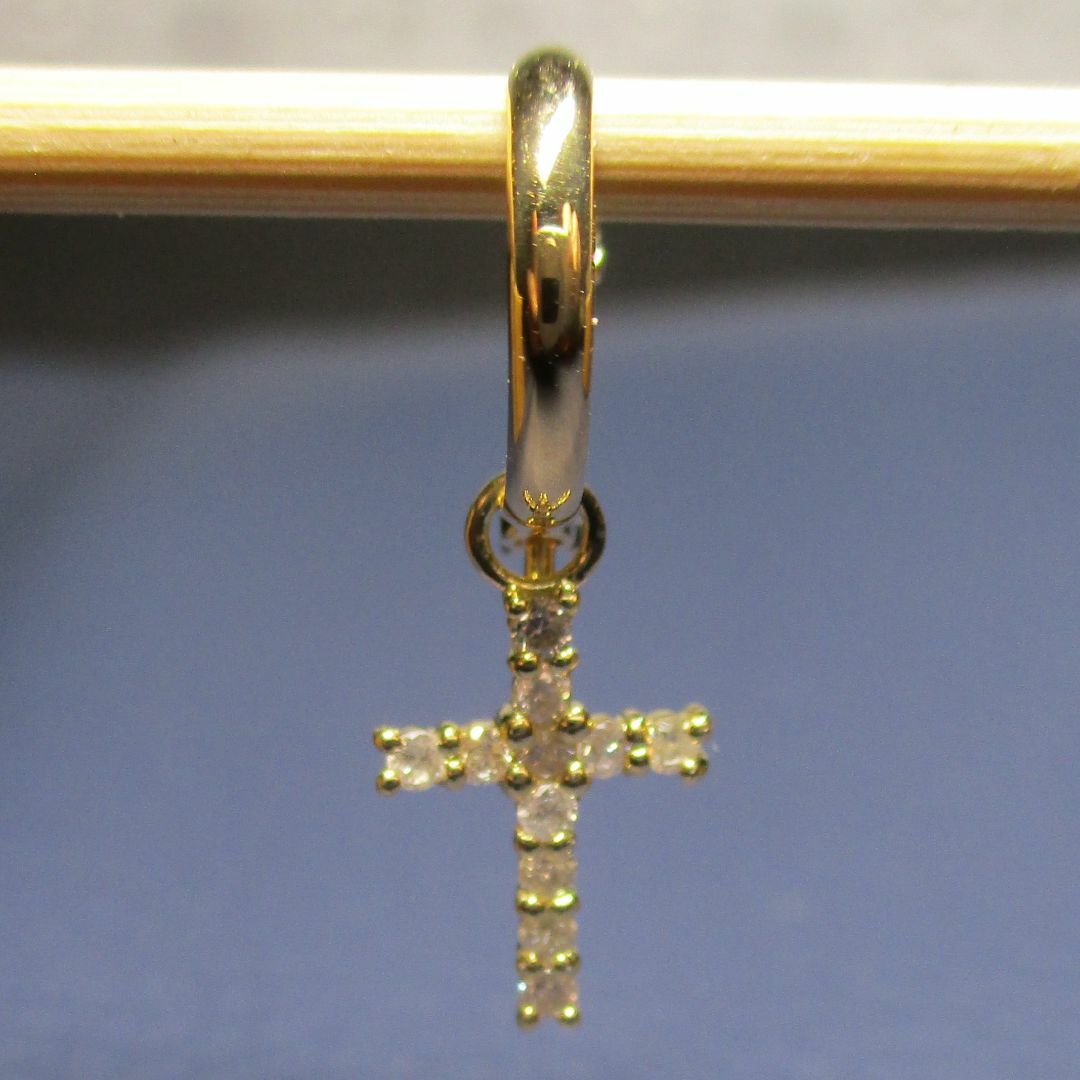 K18 18金　ダイヤモンドピアス　片耳用　クロス　十字架　新品