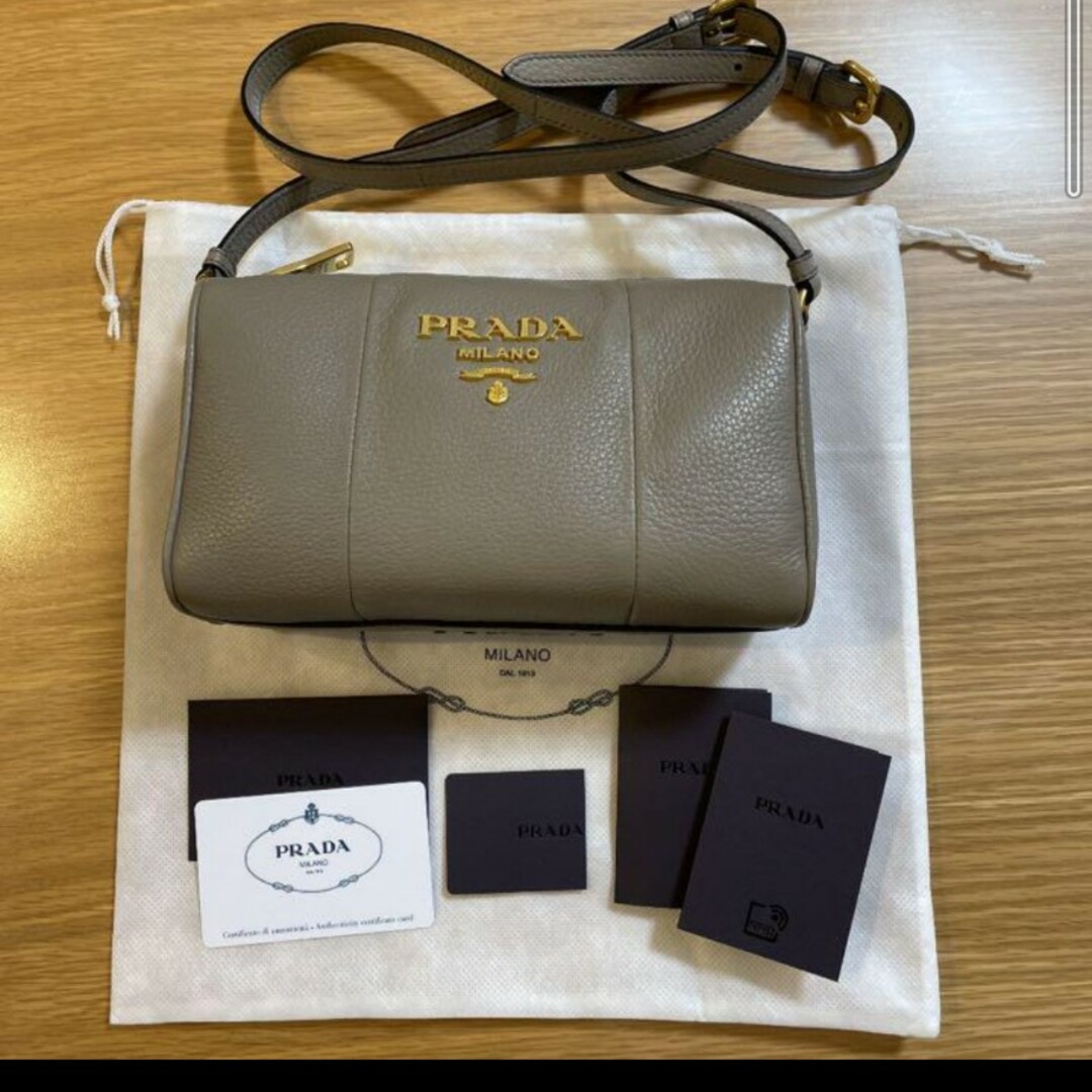 PRADA プラダ ショルダーバッグ 1BH157 - ショルダーバッグ