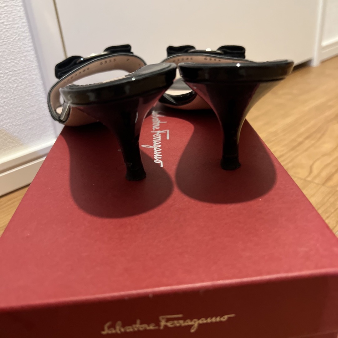 Salvatore Ferragamo - サルヴァトーレフェラガモ バックル ミュール