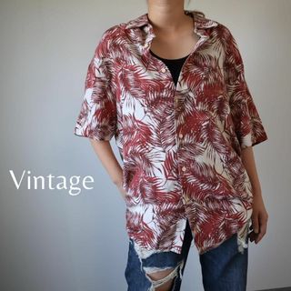 アートヴィンテージ(ART VINTAGE)の【vintage】シルク リネン バイカラー リーフ柄 半袖シャツ 赤 白 L(シャツ)