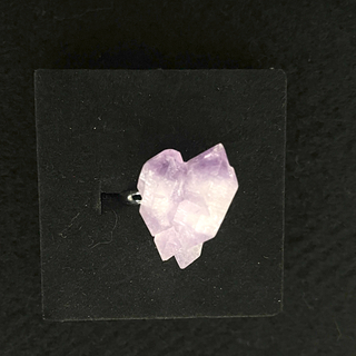 ザラ(ZARA)のラベンダー　天然クリスタル石　紫銀色リング　天然石　水晶石　縁起物　ゆめかわ(リング(指輪))