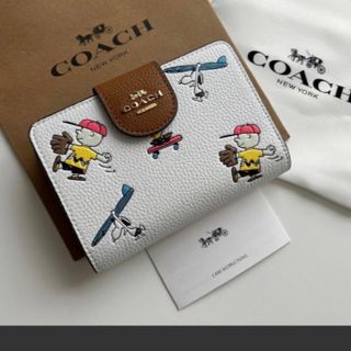 2ページ目 - コーチ(COACH) スヌーピー 財布(レディース)の通販 1,000