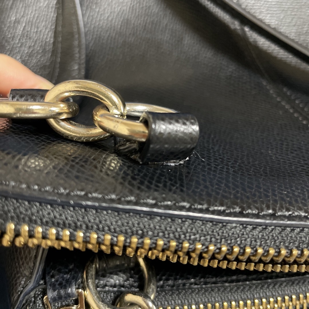 COACH(コーチ)のcoach 黒　ショルダーバッグ レディースのバッグ(ショルダーバッグ)の商品写真