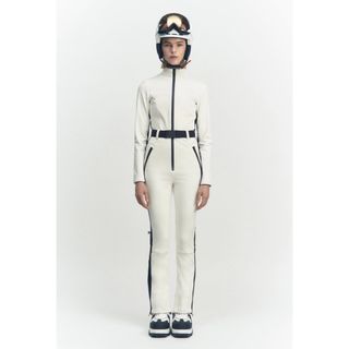 ZARA - 今月末削除❗️最終価格。 ZARA 新品 スキーウェアの通販 ZARA - 今月末削除❗️最終価格。 ZARA 新品 スキーウェアの通販