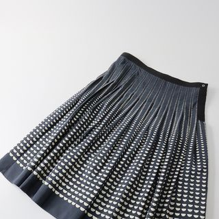 マーガレットハウエル ひざ丈スカート(ドット)の通販 16点