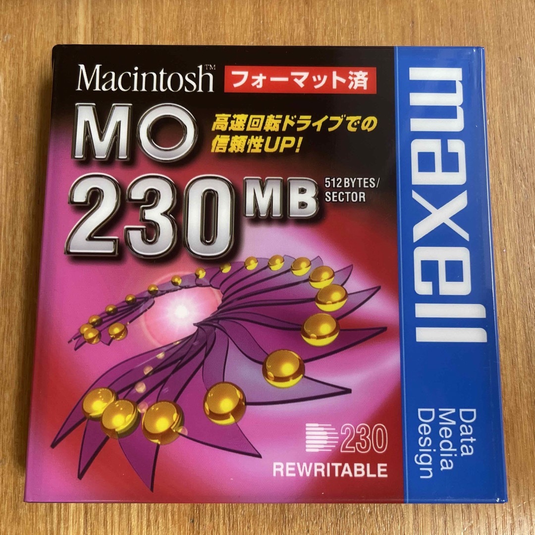 maxell(マクセル)の【新品未使用】maxell  MO 230MB 4枚セット スマホ/家電/カメラのPC/タブレット(PC周辺機器)の商品写真