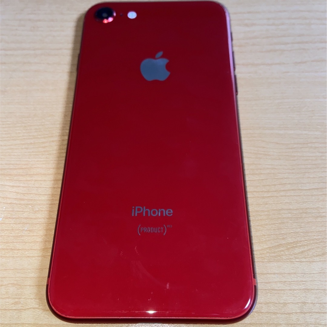 iPhone(アイフォーン)のiPhone8 red スマホ/家電/カメラのスマートフォン/携帯電話(スマートフォン本体)の商品写真