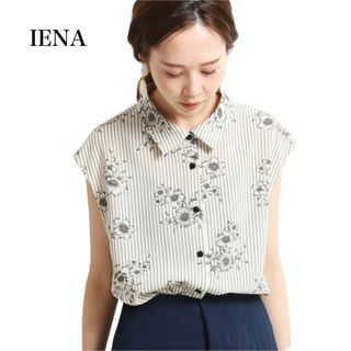 イエナ(IENA)の美品 イエナ ストライプ フラワー ノースリーブ シャツブラウス 花柄 総柄(シャツ/ブラウス(半袖/袖なし))