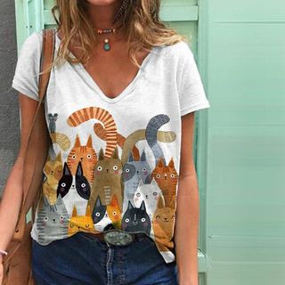 新品　猫プリントTシャツ　半袖　猫好き　猫いっぱい　かわいい　個性派　夏服(Tシャツ(半袖/袖なし))