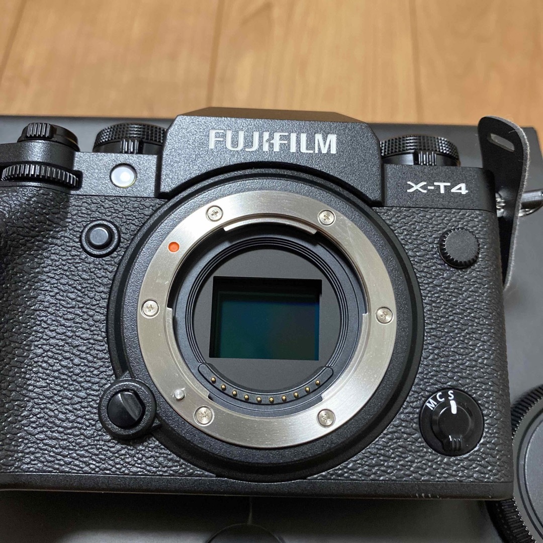 FUJIFILM フジフイルム X-T4　美品