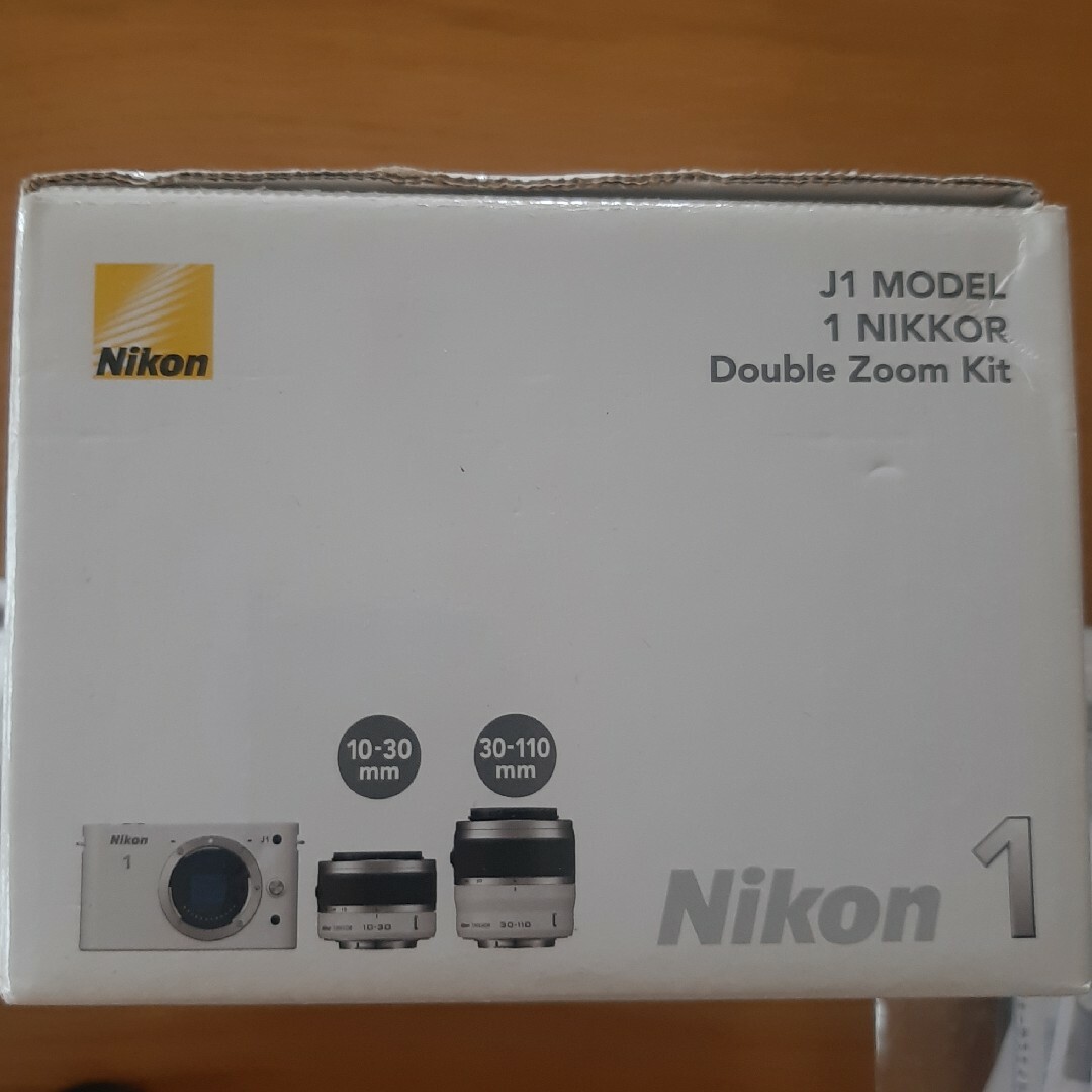 Nikon NIKON 1 J1 NIKON 1 J1 Wズームキット WHIT 4