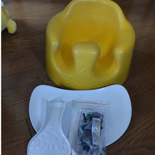 バンボ(Bumbo)のバンボ　ベビーソファ　未使用テーブル付き(その他)