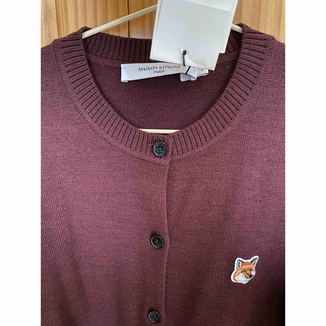 新品 メゾンキツネ フォックス パッチ Rネック カーディガン M-