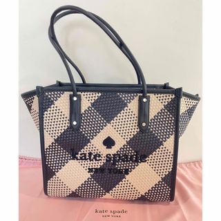 ケイトスペードニューヨーク(kate spade new york)のkate spadeストロー　ギンガムElla Large Tote A4可(トートバッグ)