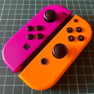 ニンテンドースイッチ(Nintendo Switch)のjoy-con  ★パープル・オレンジ★ 作動品　(その他)