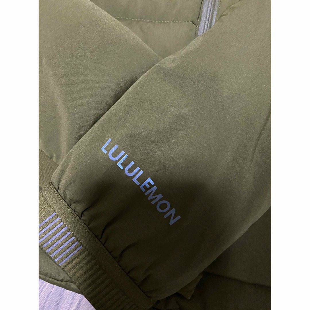 lululemon(ルルレモン)のルルレモン　Down For It All Jacket  ヨガ　エクササイズ レディースのジャケット/アウター(ダウンジャケット)の商品写真