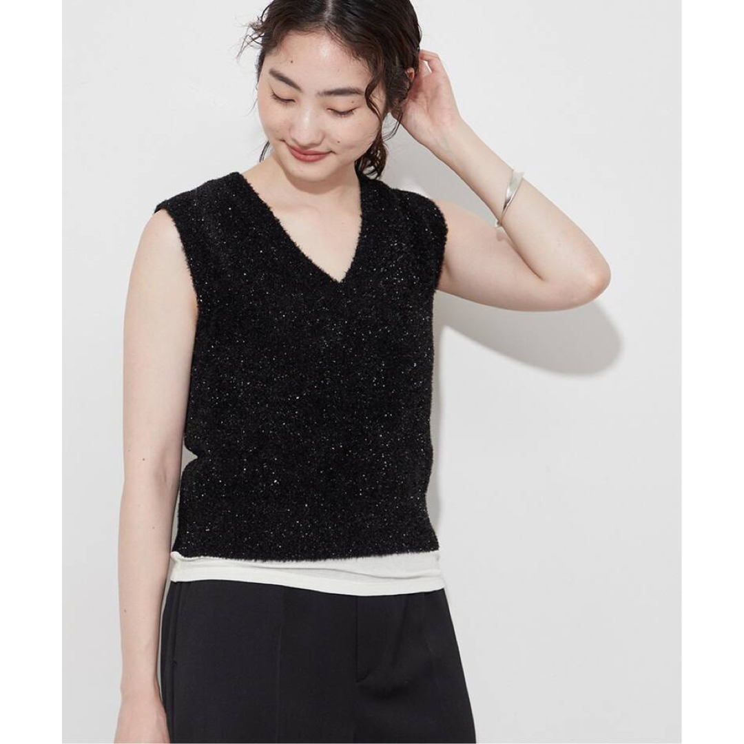 エブール 23AW V Neck Sleeveless Knit Top