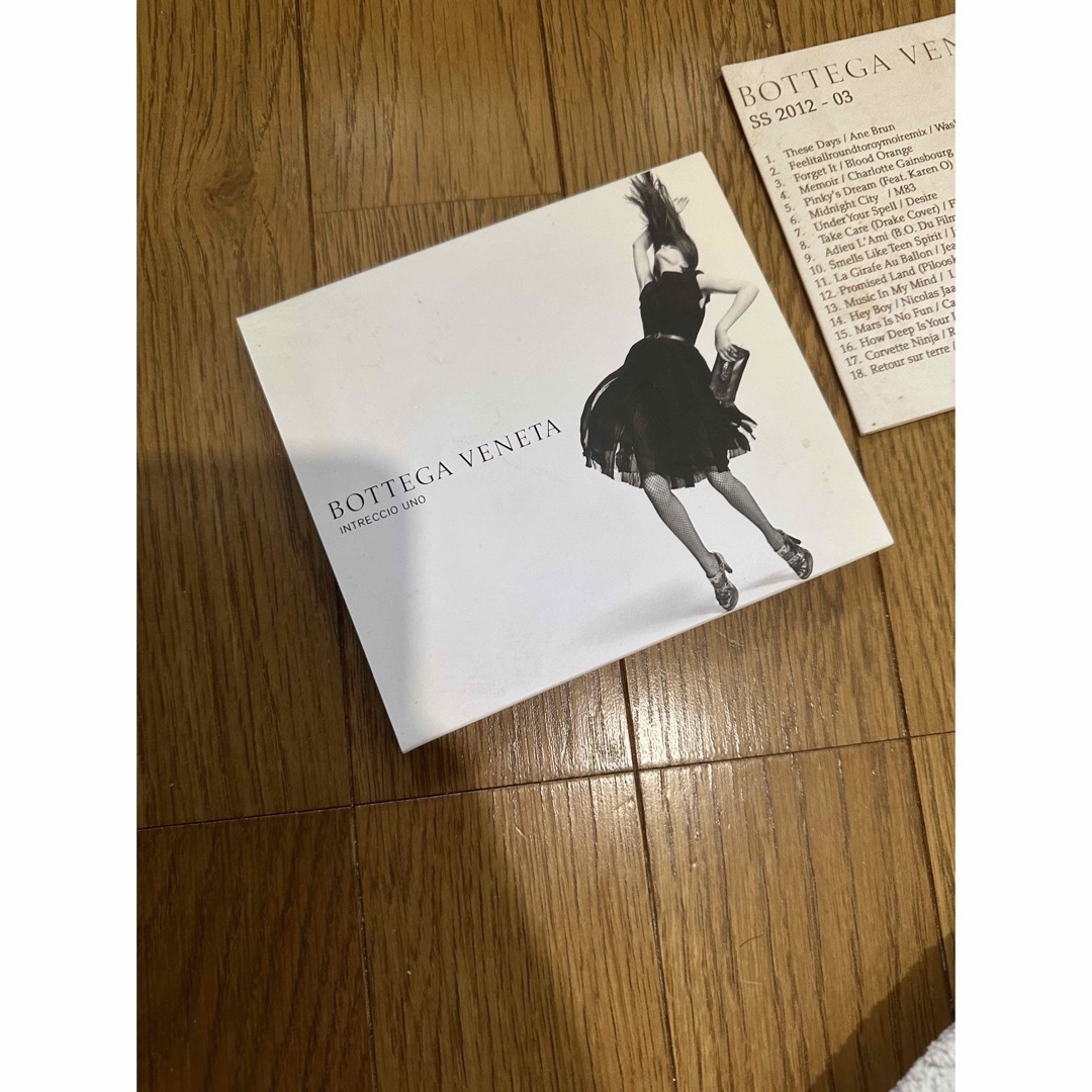 Bottega Veneta(ボッテガヴェネタ)のBottega Venetaコンピレーションアルバム　ntreccio Uno エンタメ/ホビーのCD(ポップス/ロック(洋楽))の商品写真