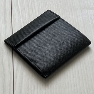 アブラサス(abrAsus)のアブラサス 薄い財布 レザー ブラック(折り財布)