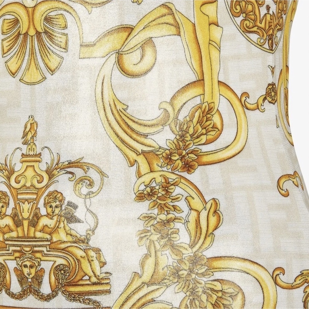 VERSACE - Versace水着の通販 by Huit|ヴェルサーチならラクマ VERSACE - Versace水着の通販 by Huit|ヴェルサーチならラクマ