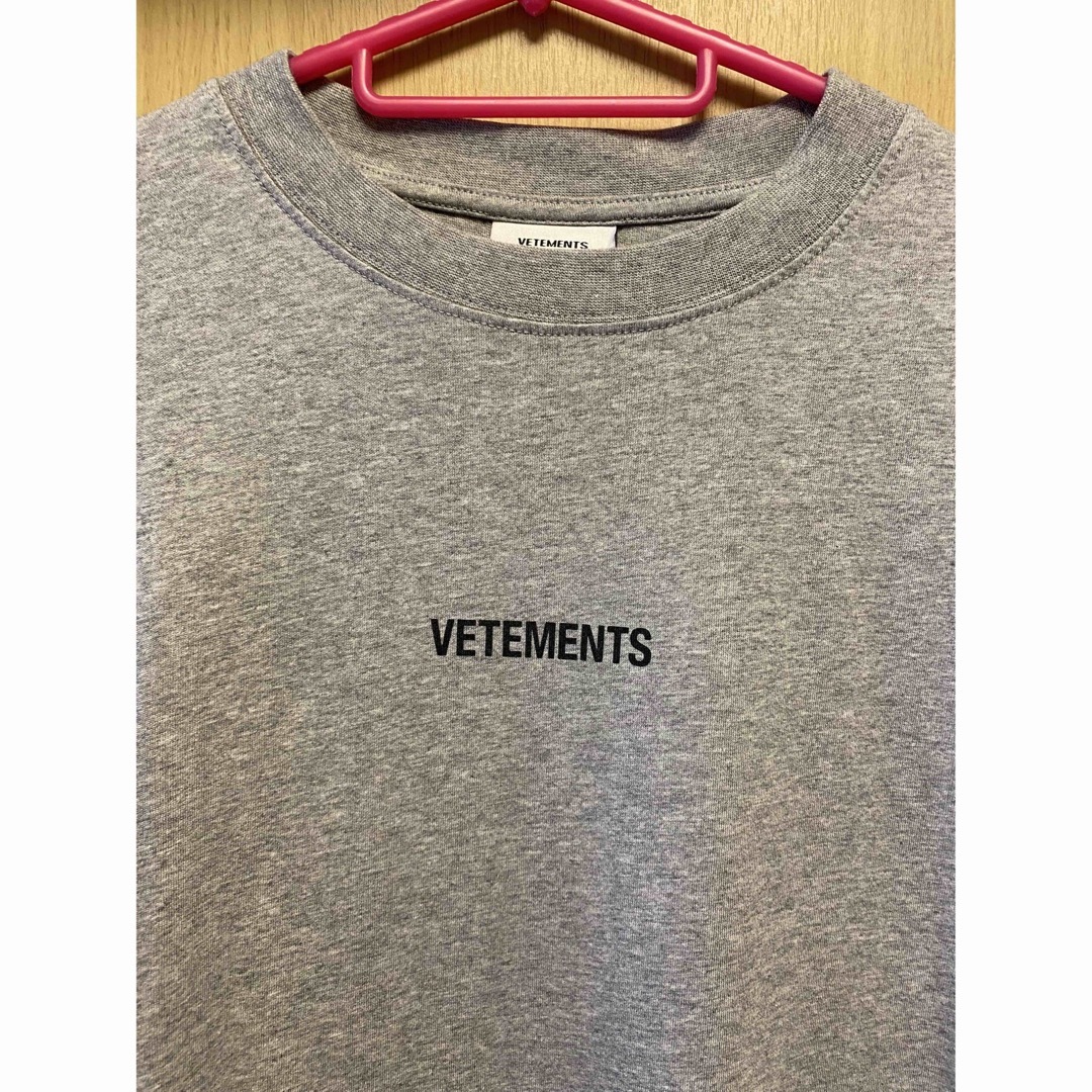 正規 VETEMENTS ヴェトモン ロゴ Tシャツ