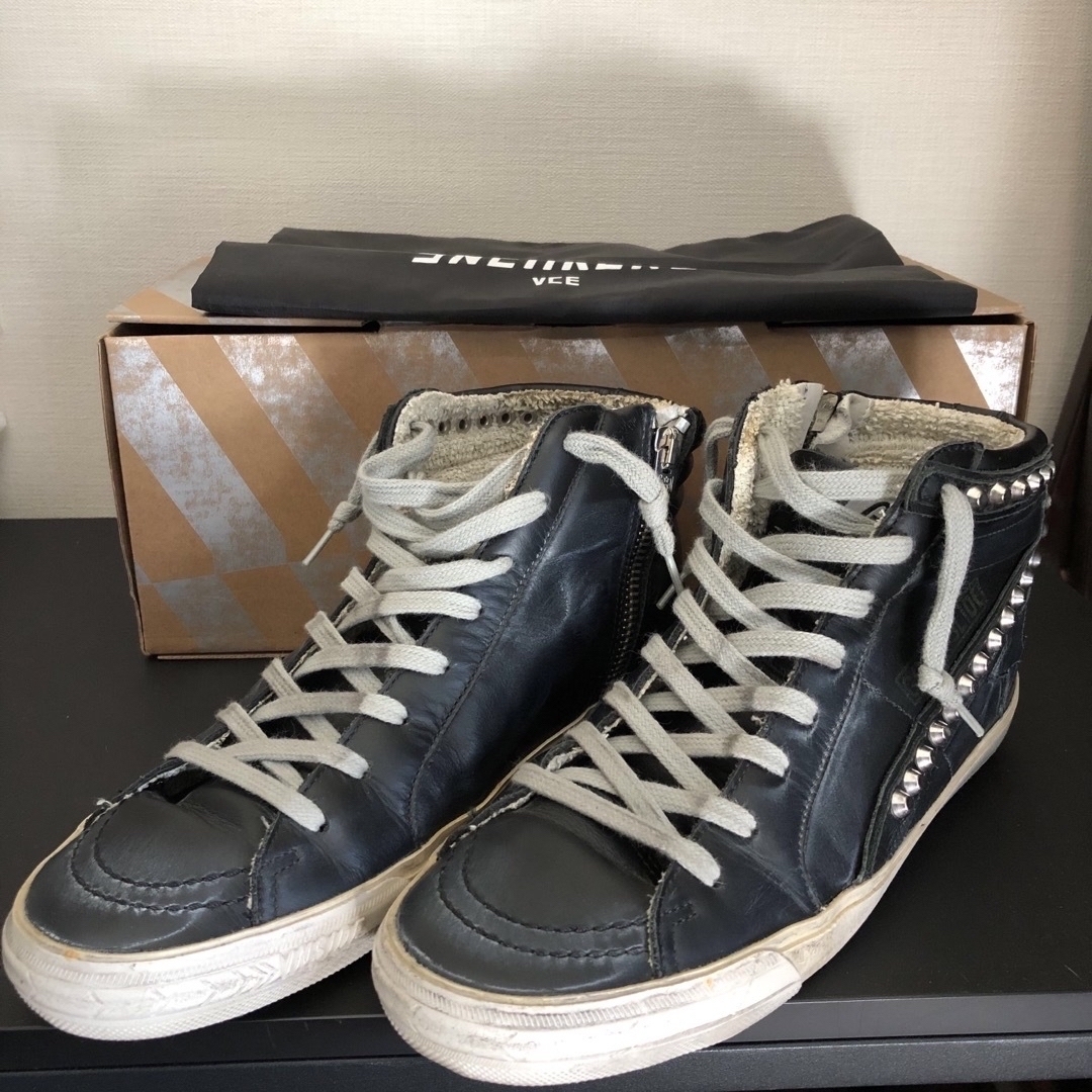 Golden goose ゴールデングース スタッズ ハイカット スニーカー