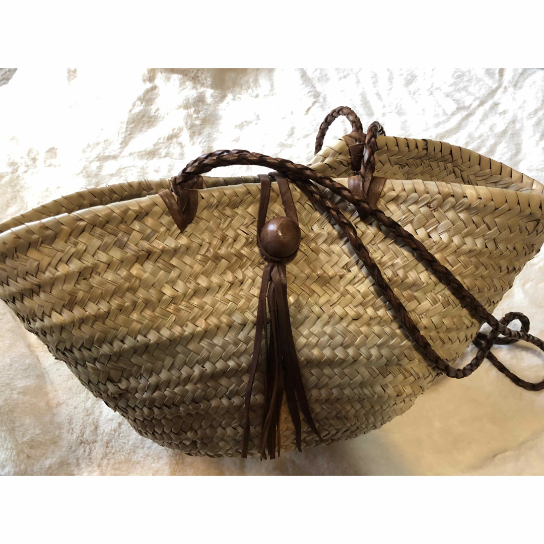 アブダかご 革編みロングショルダー 焦げ茶 レディースのバッグ(かごバッグ/ストローバッグ)の商品写真