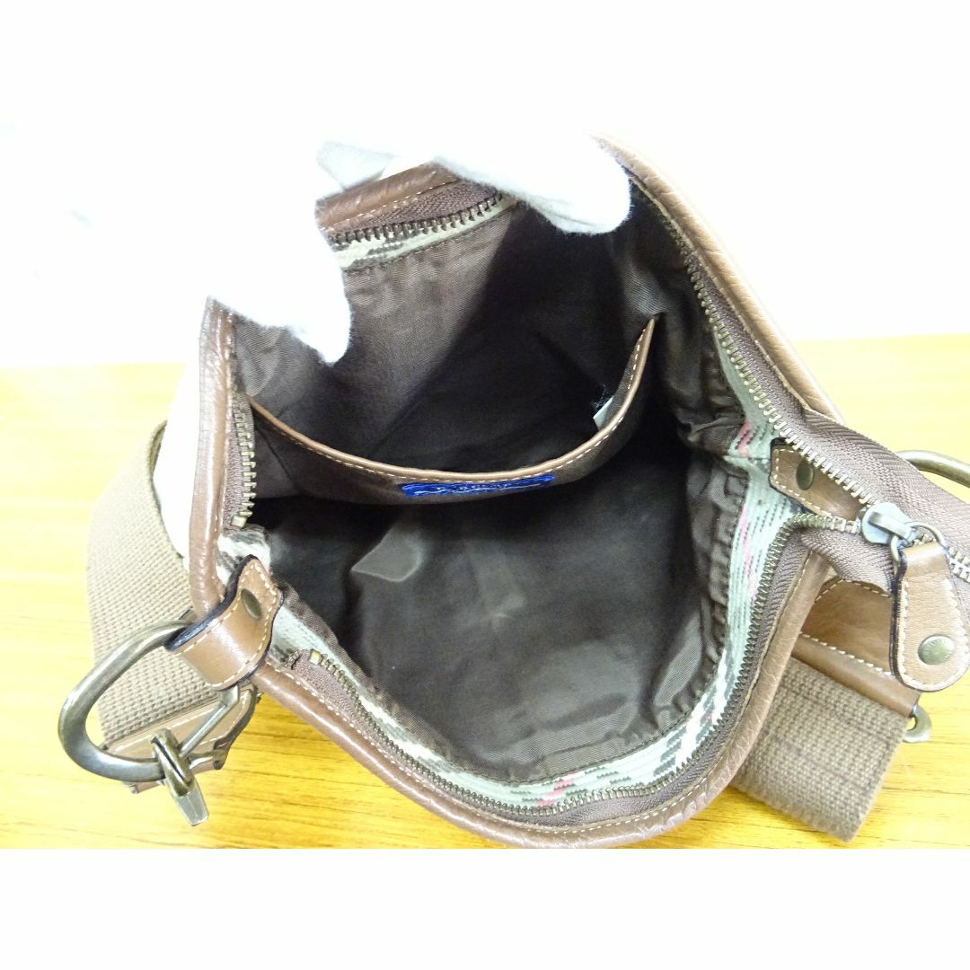 BURBERRY(バーバリー)のK藤006/ バーバリー キャンバス レザー ショルダーバッグ メンズのバッグ(ショルダーバッグ)の商品写真