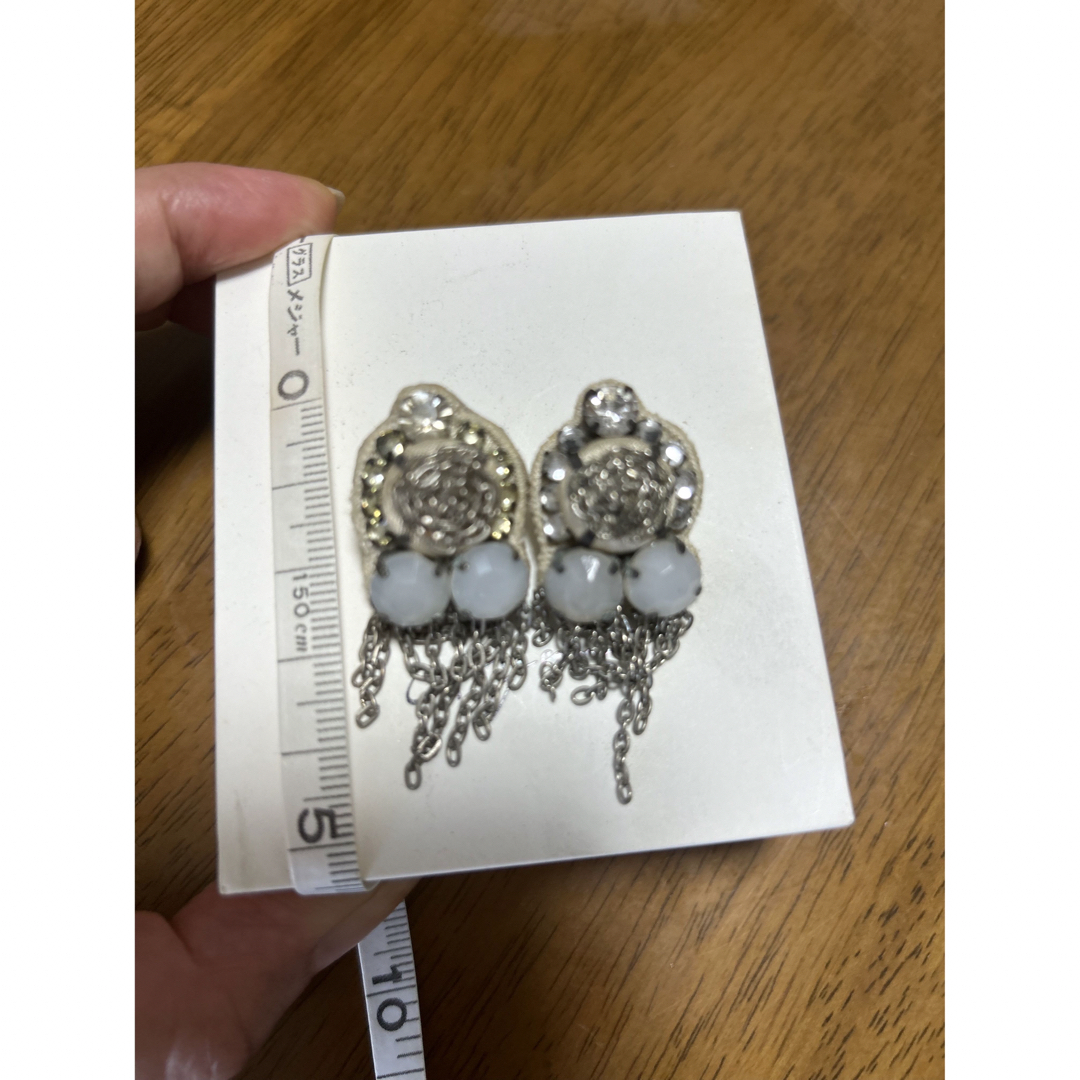 SUZANNA DAI　ビジューピアス