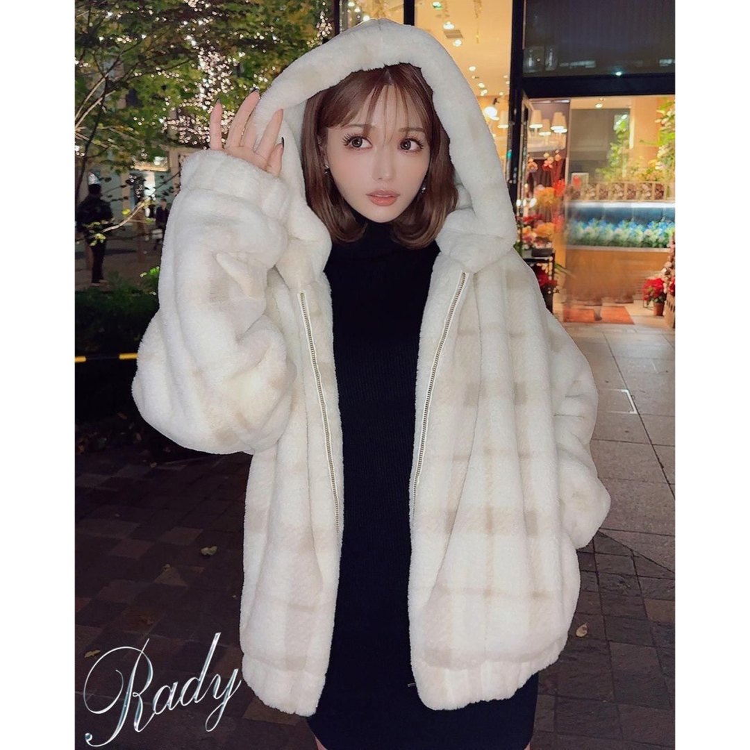 Rady♡レディー♡大人気♡完売品♡ロゴファーブルゾン♡