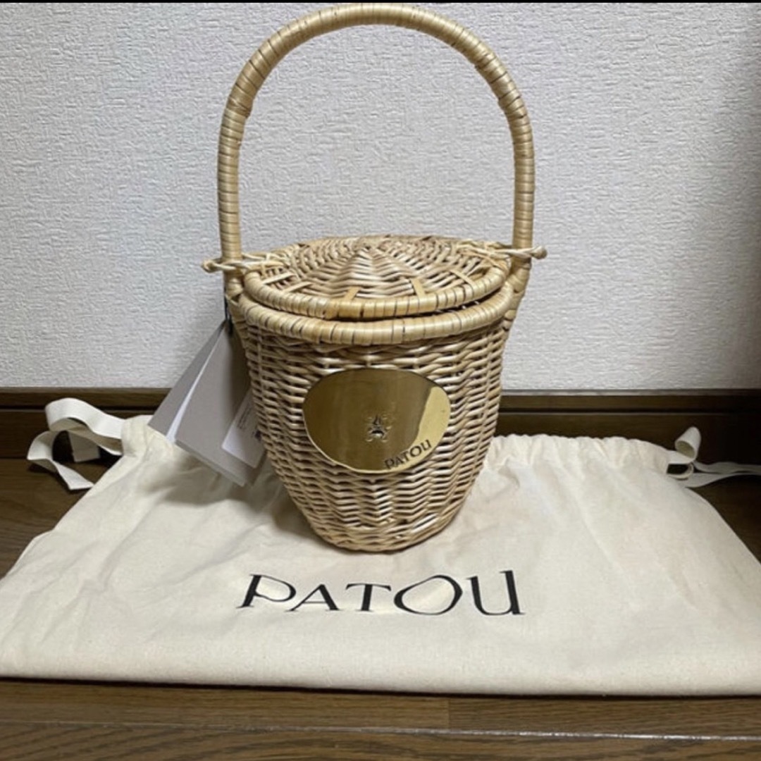 patou ブラック　カゴバッグ