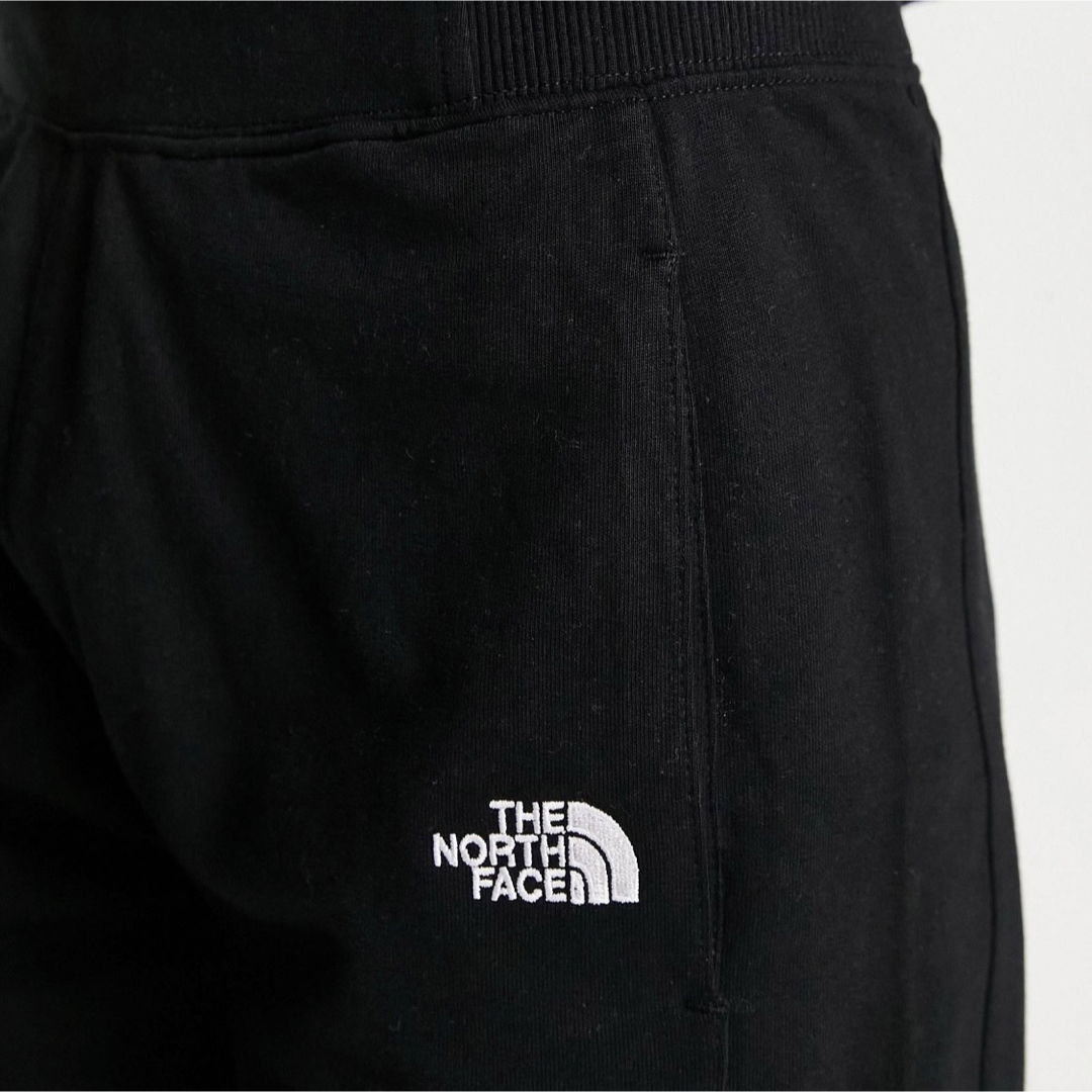 THE NORTH FACE(ザノースフェイス)の【Mサイズ】 ノースフェイス NSE ライトウェイト ジョガーパンツ ブラック レディースのパンツ(その他)の商品写真