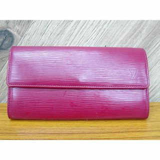 LOUIS VUITTON(財布 ・ レッド/赤色系)のフリマアイテム一覧 LOUIS VUITTON(財布 ・ レッド/赤色系)のフリマアイテム一覧