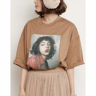 eversince  photo 転写プリント・ビックTシャツ ブラウン 男女○(Tシャツ(半袖/袖なし))