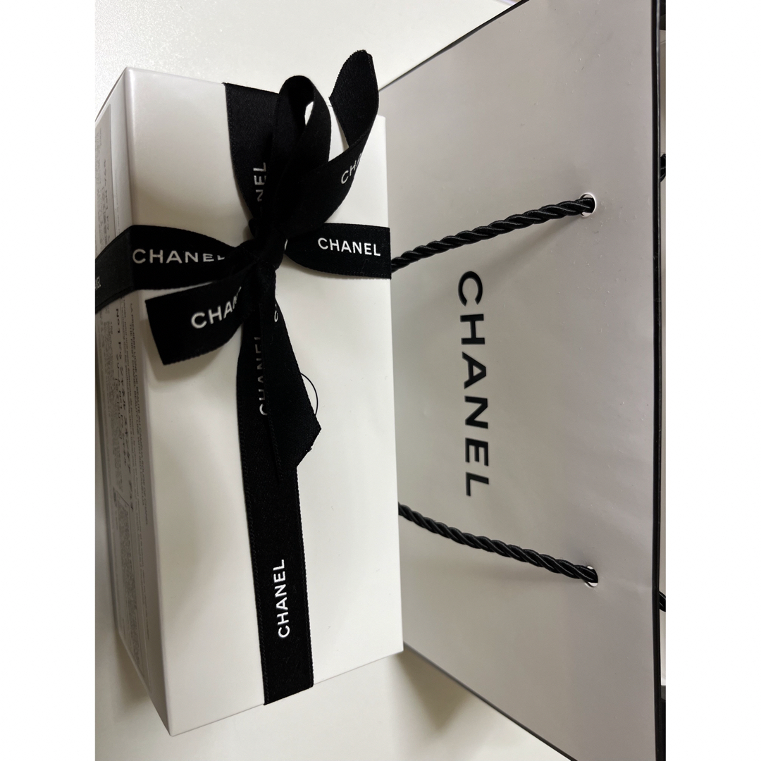 CHANEL(シャネル)のＮ'1 ドゥ　シャネル　スキンケアドゥオ コスメ/美容のスキンケア/基礎化粧品(美容液)の商品写真