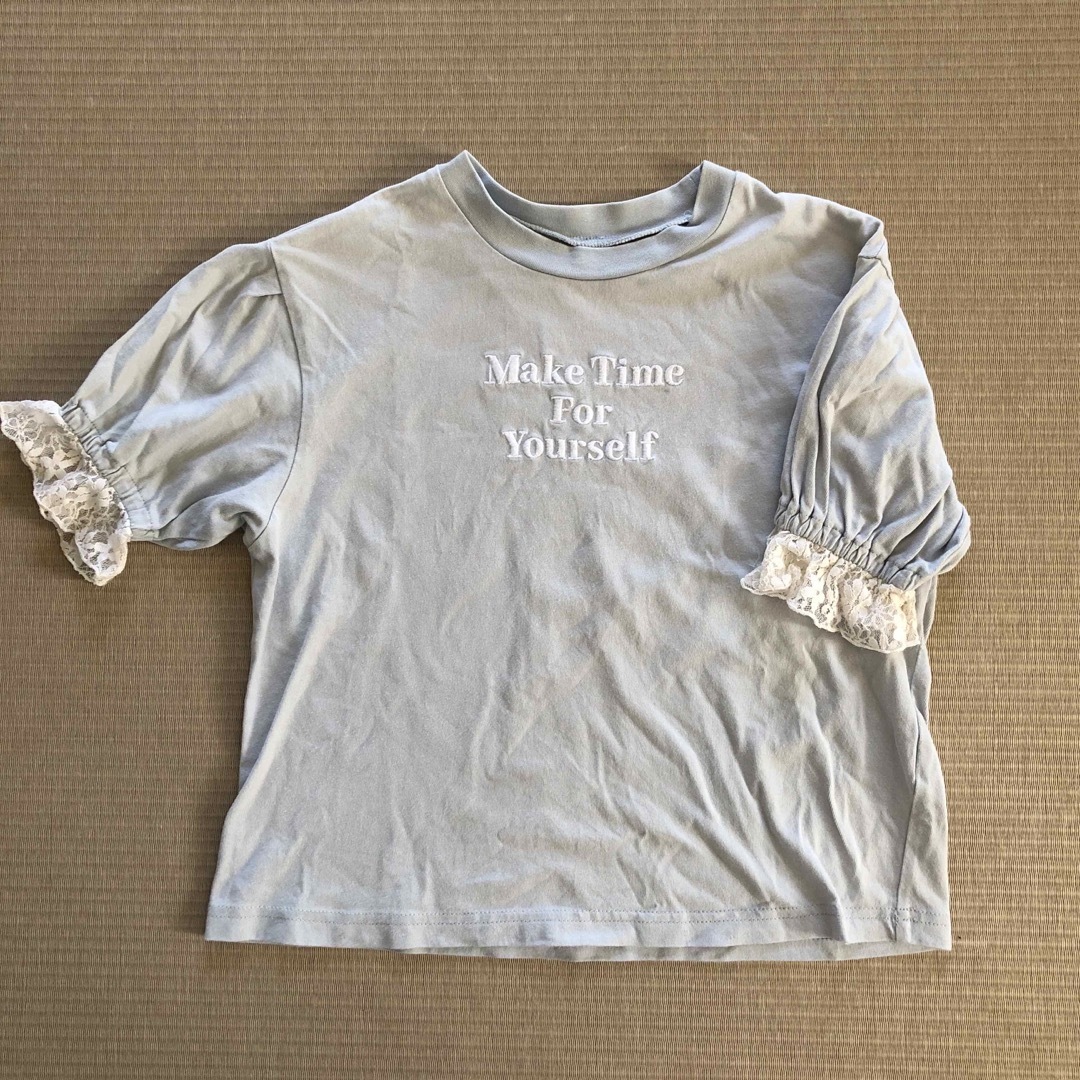 GU(ジーユー)のGU  Tシャツ　140㎝　カットソー　五分袖　水色　ブルー キッズ/ベビー/マタニティのキッズ服女の子用(90cm~)(Tシャツ/カットソー)の商品写真