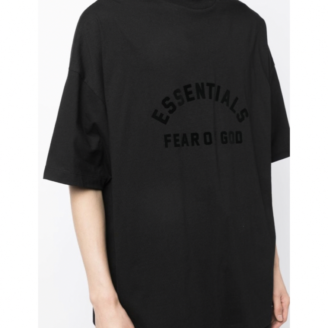 FEAR OF GOD(フィアオブゴッド)の正規新品 23AW FOG ESSENTIALS エッセンシャルズ Tシャツ メンズのトップス(Tシャツ/カットソー(半袖/袖なし))の商品写真