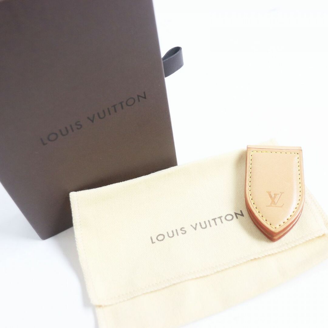 LOUIS VUITTON(ルイヴィトン)の美品□LOUIS VUITTON/ルイヴィトン M64692 パンス ア ビエ ロゴ入り ヌメ革 レザー マグネット マネークリップ/札ばさみ ベージュ 仏製 メンズのファッション小物(マネークリップ)の商品写真