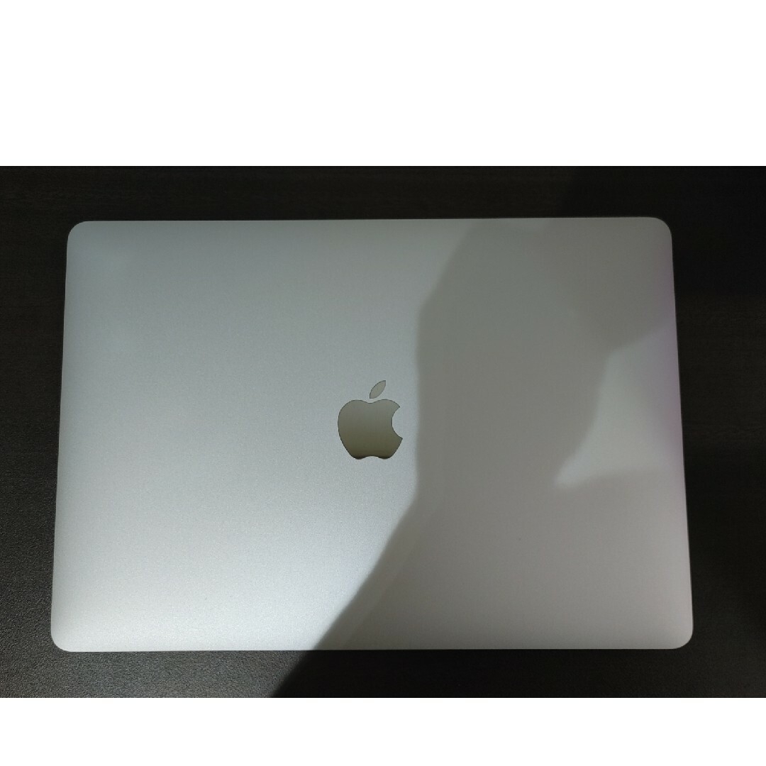 macbook air M1　8gb/256gb