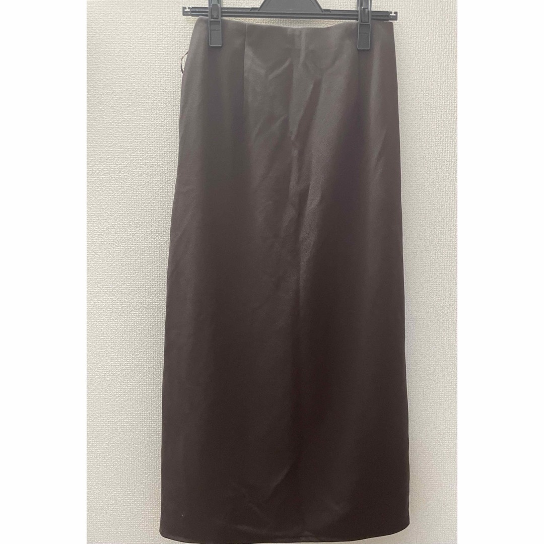 GU(ジーユー)の美品⭐︎ カットソーナローミディスカート　タイトスカート　Sサイズ レディースのスカート(ロングスカート)の商品写真