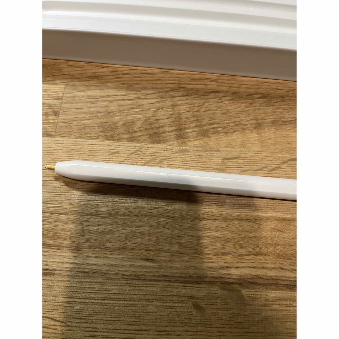 Apple(アップル)のApple Pencil アップルペンシル　第二世代　ジャンク品 スマホ/家電/カメラのPC/タブレット(PC周辺機器)の商品写真