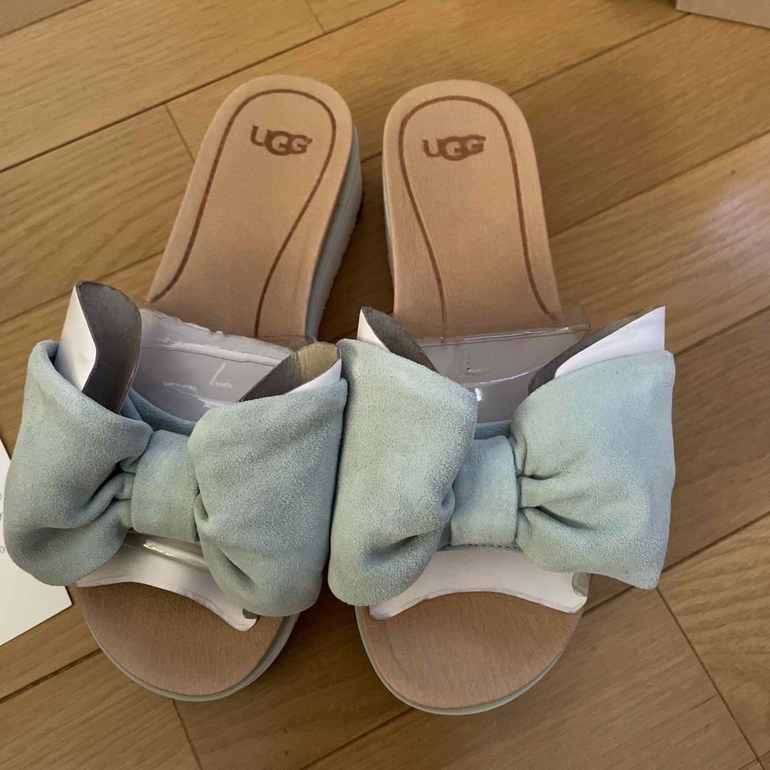 ★新品★UGG 厚底 リボンサンダル