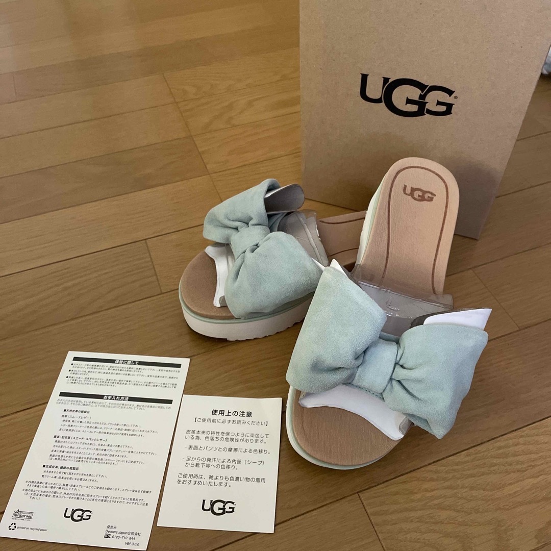 ★新品★UGG 厚底 リボンサンダル | フリマアプリ ラクマ
